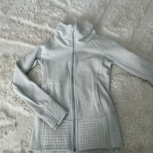 Women's Gray Lululemon Scuba size 6